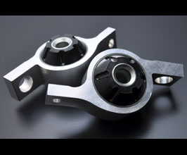 THINK DESIGN Lower Control Arm Bushings for Lexus GS 3