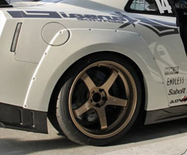 Kansai Service Rear 25mm Wide Over Fenders for Nissan GTR R35