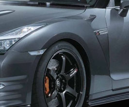 Nismo Front Fenders Set (FRP) for Nissan GTR R35