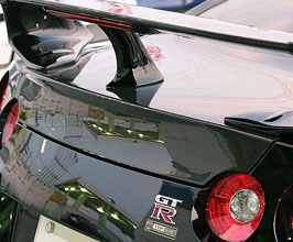TOP SECRET Trunk Lid with 15mm Duck Tail (Carbon Fiber) for Nissan GTR R35