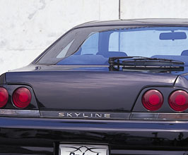 Do-Luck Flat Trunk Cover (FRP) for Nissan Skyline R33
