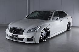 Nissan Fuga 2011