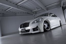 Nissan Fuga 2011