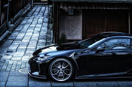 Lexus LC500h 2018