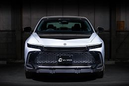Toyota Crown Crossover RS 2023